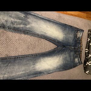 Rock Revival Sz 38x32